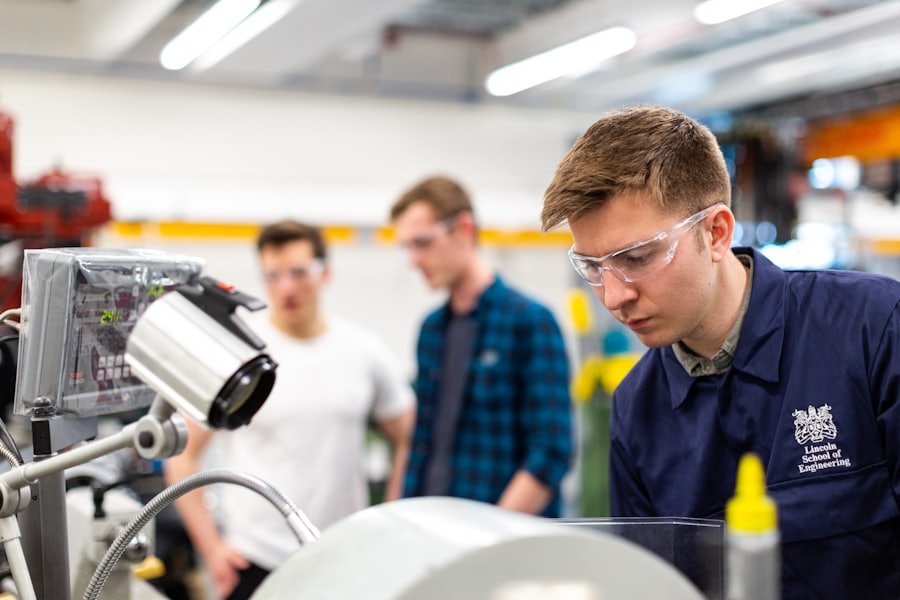 Precision cutting tool manufacturing